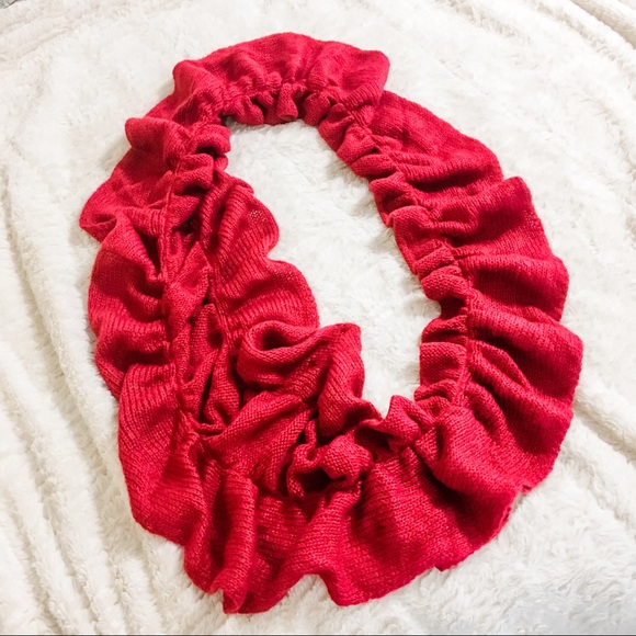 Calvin Klein Infinity Scarf - Picture 2 of 8